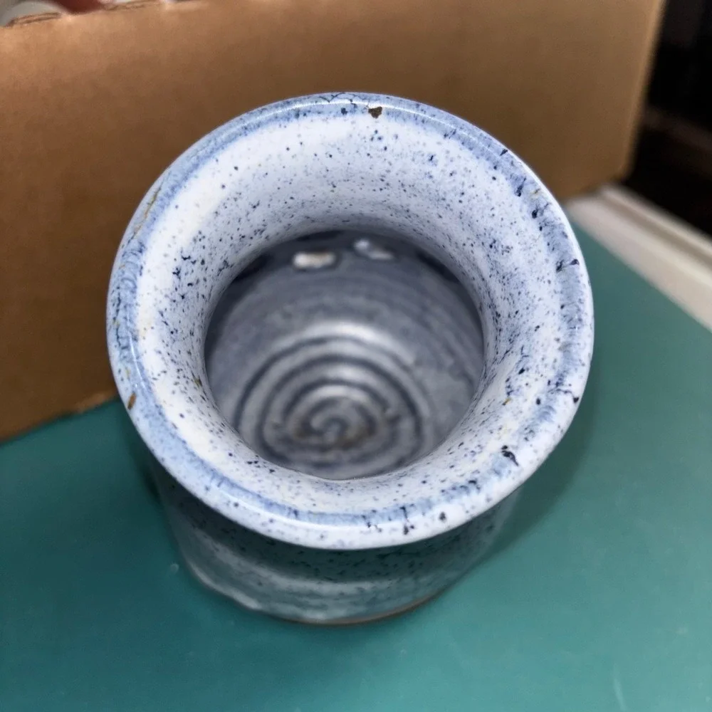 Vintage Ceramic Vase Splatter Glaze Floral Design Quebec‎ Marked Bottom